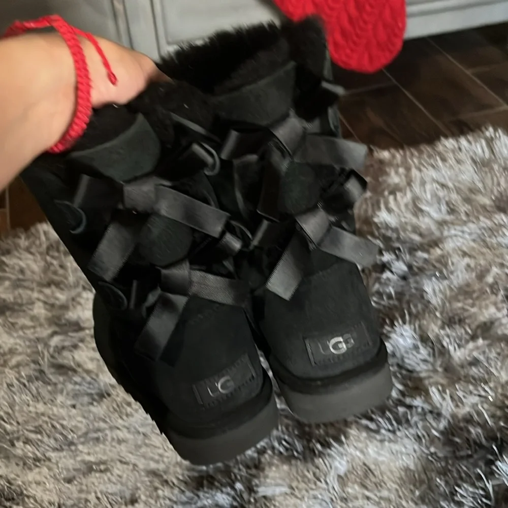 Bailey Bow II - Picture 11 of 16